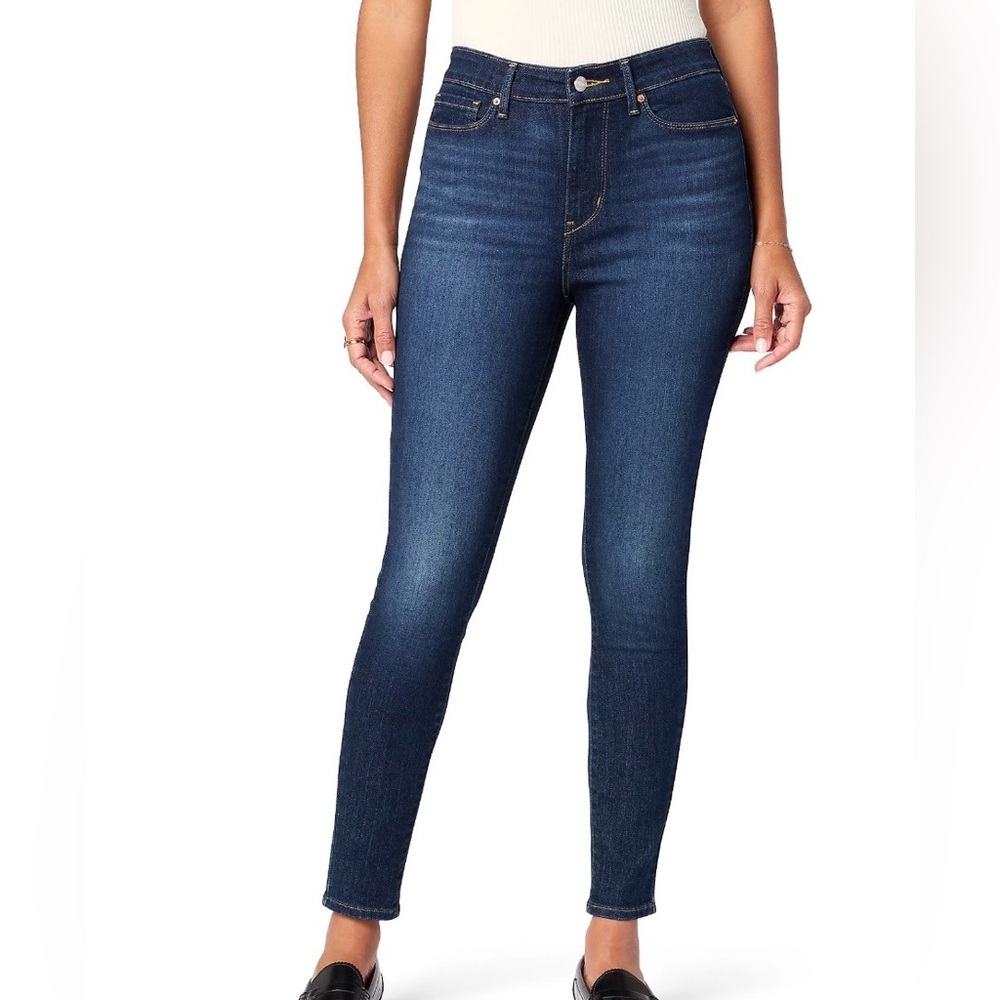 Levi Strauss Signature High Rise Blue Jeans